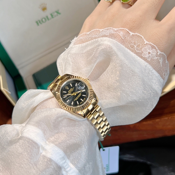 ブランド時計側面デザイン